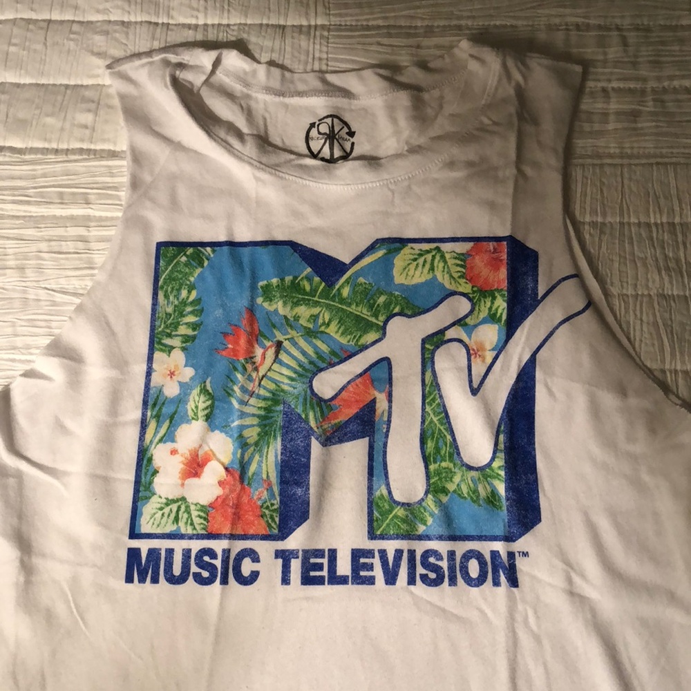 MTV cutoff shirt